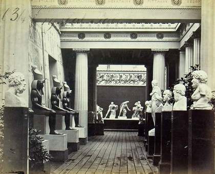 Period photograph of the passageway connecting the Greek, Roman and Egyptian courts at the Crystal Palace Sydenham c.1854–1936