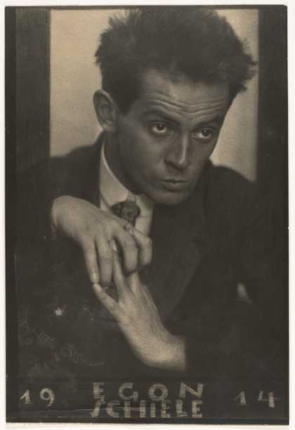 Egon Schiele, photographed by Anton Josef Trčka, 1914 - Cultural Archive / Alamy Stock Photo