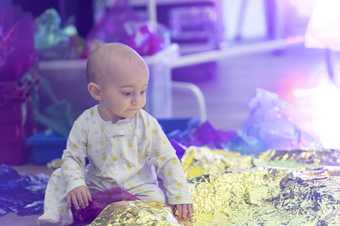 photograph of child taking part in the workshop 'Under 5s Explore: The Elements'