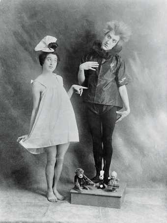 Erwin Osen, also known as Mime van Osen or Erwin dom Osen, with dancer Moa Mandu during a pantomime performance, Austria, c1910 - Getty Images / Imagno / Hulton Archive