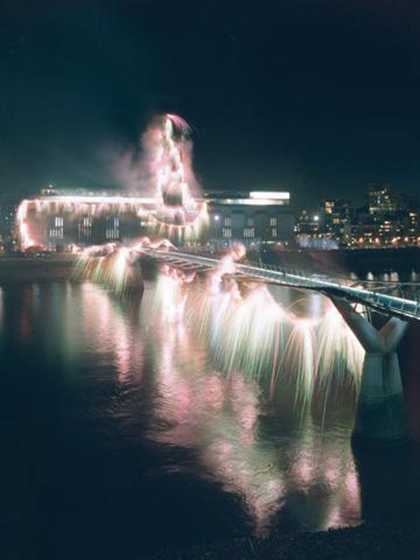 Cai Guo-Qiang, Ye Gong Hao Long (Mr Ye Who Loves Dragons): Explosion Project for Tate Modern 2003