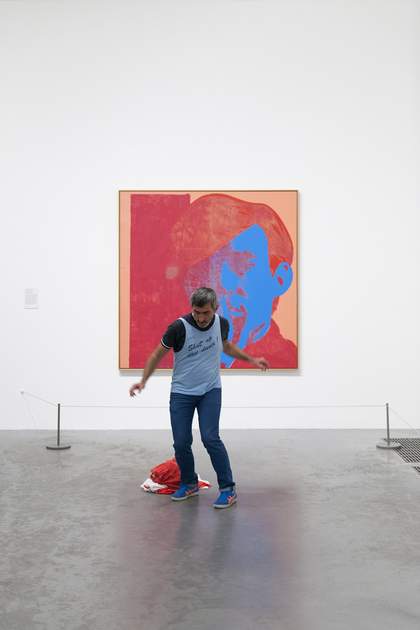 F. Seguette as part of 20 Dancers for the XX century by Boris Charmatz