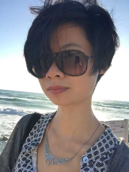 Photograph of artist Fang Lu