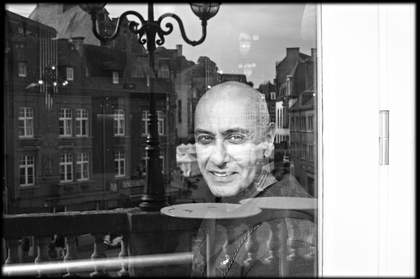 Farooq Chaudhry. Photograph © Jean-Louis Fernandez