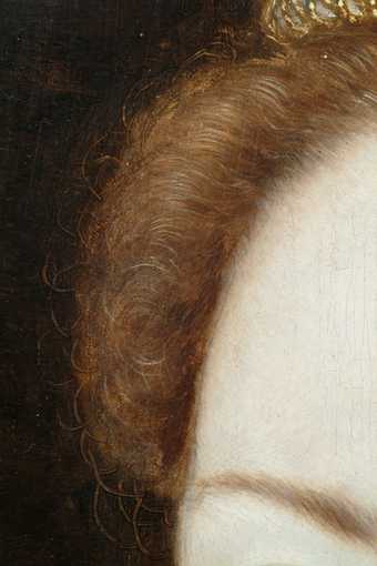 Fig.13 Detail of the sitter’s right brow, hair and background, showing sgraffito work in the dark backgound paint to describe tendrils of hair