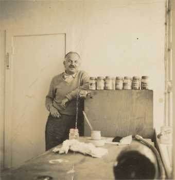 Fig.14 Ben Shahn in his studio, Roosevelt, New Jersey, 1940