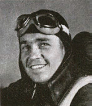 Fig.15 Sam Francis as an aviation cadet in the Morton Air Academy yearbook, autumn 1943