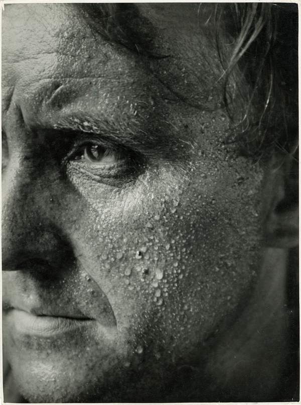 アート・デザイン・音楽 August Sander: Face of Our Time Face-Off in Weimar Culture: The Physiognomic Paradigm