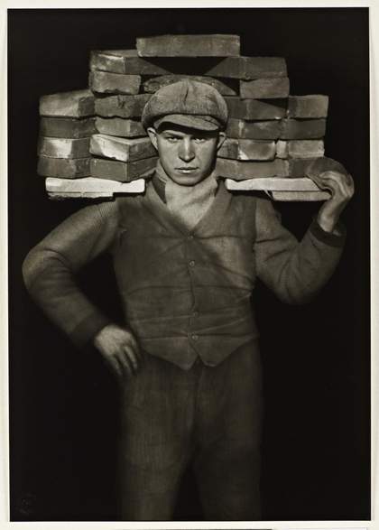 Fig.3 August Sander, Bricklayer 1928, printed 1990