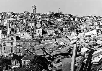 Fig.4 Giuseppe M. Galasso, View of the destroyed city of Irpinia, November 1980