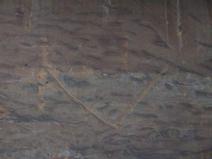 Fig.5 Detail of the incised mark on the back of the panel