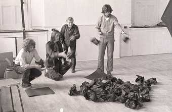 Fig.5 Reiner Ruthenbeck (third left) with Alexander Hamilton (second left) and unidentified Edinburgh College of Art student assistants during installation of Ruthenbeck’s work for Strategy: Get Arts at the Edinburgh College of Art, 1970