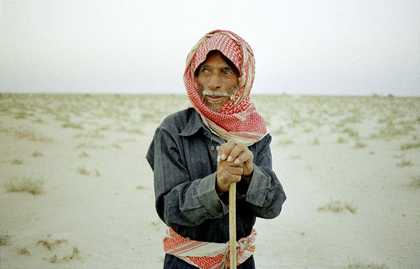 Akram Zaatari, Met'eb el Maasheh, a Rwelah Bedouin from the Raja Tribe Northern Outskirts of Palmyra (Syria) 2000
