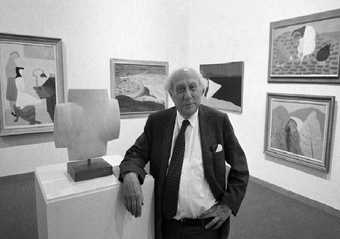 Fig.6 Roy R. Neuberger amid his collection at the Neuberger Museum of Art, State University campus, Purchase, New York, 1974