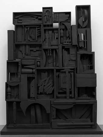 Louise Nevelson, Black Wall 1959