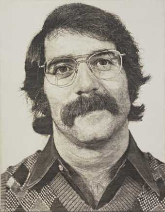 Chuck Close, Robert/104,072 1973–4