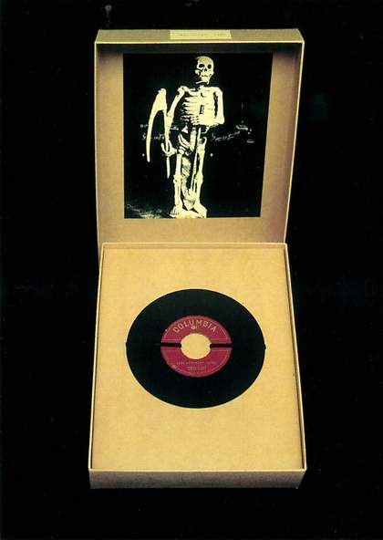 Susan Hiller From the Freud Museum, box 020 Heimlich/homely (referenced, 1994)