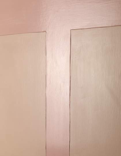A detail of Incubus showing the corners of two of the rectangles, painted with a matt finish, and the panels that run between them, which appear slightly shinier.