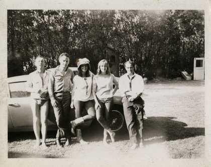 Frank O’Hara, Larry and Clarice Rivers, Niki de Saint Phalle, Jean Tinguely - Undated photograph