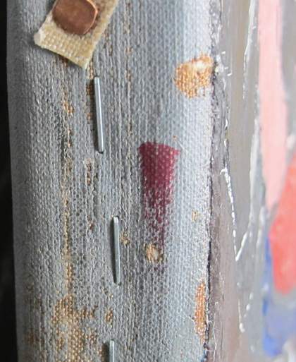 Detail of right foldover edge, with good colour rendering, showing the grey ground and a dark red brushstroke, which ran onto the side of the stretcher