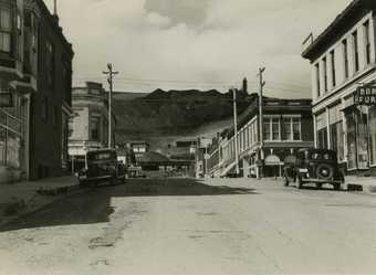 William Johnstone, Colorado Mining Town 1949–50
