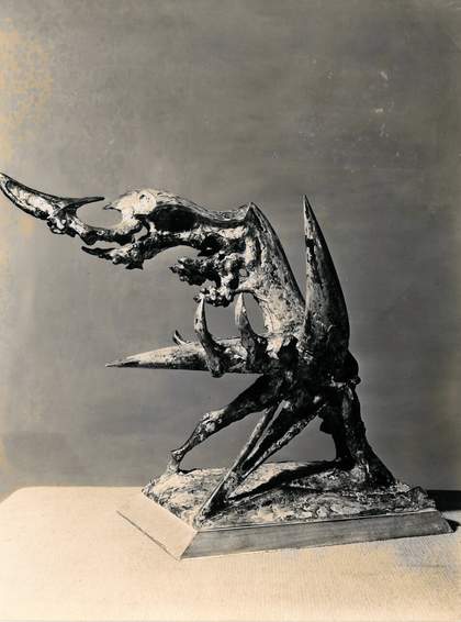 Fig.5 Soichi Sunami, Photograph of Roszak’s The Unknown Political Prisoner (Defiant and Triumphant), 1952