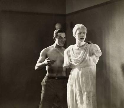 Fig.1 Jean Cocteau, Le Sang d’un Poète (The Blood of a Poet) 1930 (film still) © Jean Cocteau