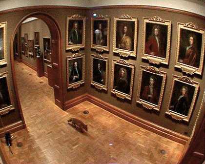 Francis Alÿs The Nightwatch (still) 2004