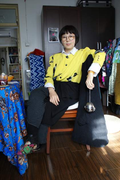 Photograph of artist Gao Ling