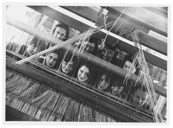 Group portrait of the weavers in the Bauhaus workshop, 1928 (Anni Albers is in the bottom row, second from left) - Bauhaus-Archiv, Berlin