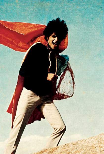 Hélio Oiticica P 04 Parangolé Cape 01 1964 Singer and composer Caetano Veloso wearing the cape in 1968