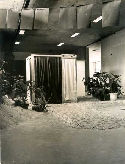 Helio Oiticica's Tropicália installed in Rio de Janeiro in 1967 © Projeto Hélio Oiticica