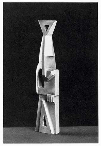 Henri Gaudier-Brzeska bronze sculpture Torpedo Fish.