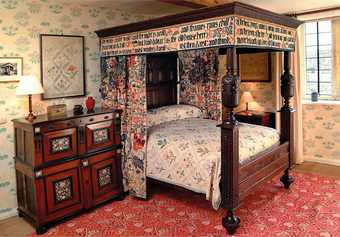 William Morris's Bed 