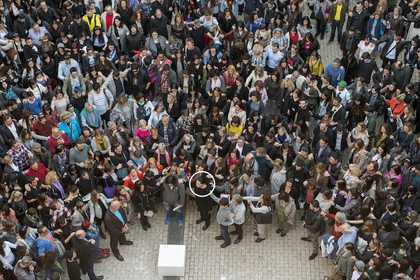 Marina Abramović, 7 Minutes of Silence 2016, performance at As One, Athens