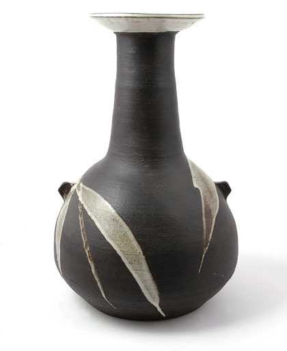 Janet Leach Bottle c.1980 one