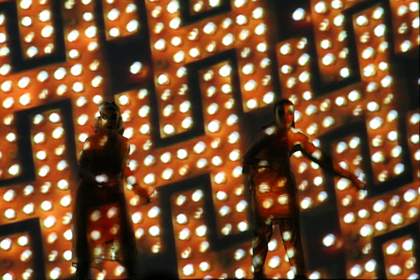 Joan Jonas, Helen in Egypt: Lines in the Sand 2004