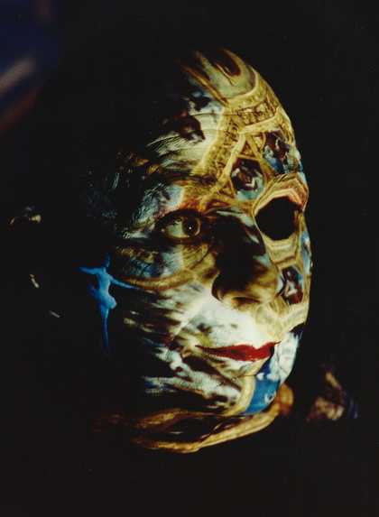 Theo Eshetu, Travelling Light 1992, film still