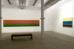 Kenneth Noland Installation Tate Liverpool