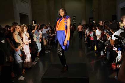 Late at Tate June Fashion Performance Richard Eaton JJ12