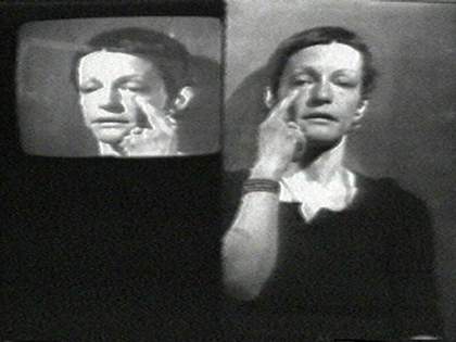 Joan Jonas, Left Side Right Side 1972, black and white, video, sound, 9 min