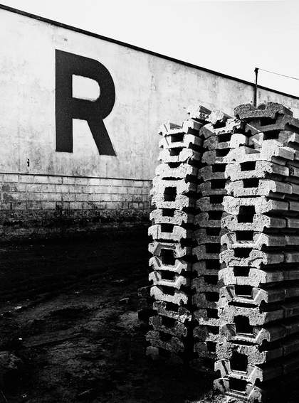 Alfredo Camisa, Urban Alphabet R 1961 printed 2005