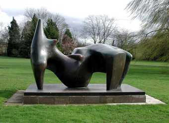 Henry Moore, Reclining Figure 1969–70