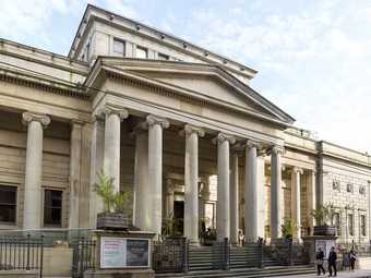 External view of Manchester Art Gallery building