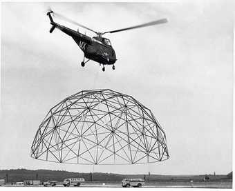 US Marine Corps transporting a 55ft dome via helicopter, 1954