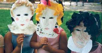 Kids in Elizabeth I masks