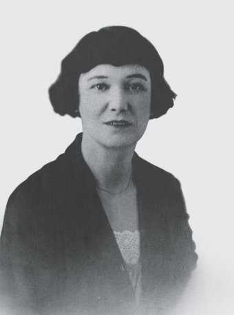 black and white photograph of Beatrice Hastings