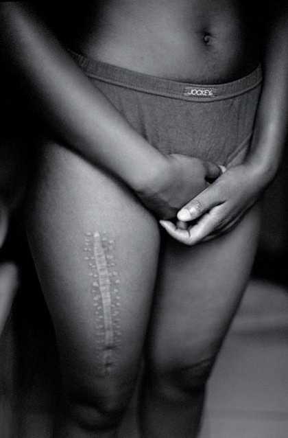 Zanele Muholi Enraged by a Picture Film still © Zanele Muholi, courtesy the artist