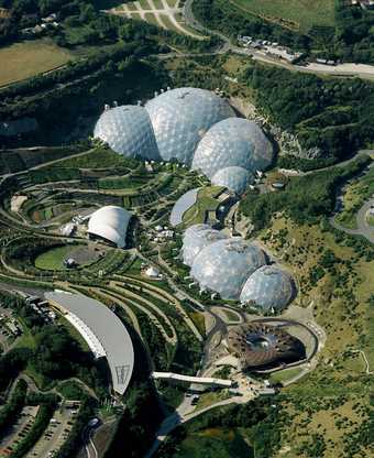 Nicholas Grimshaw Biome conservatories at the Eden Project Cornwall 2001