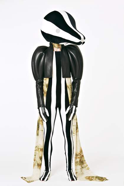 Costume 4